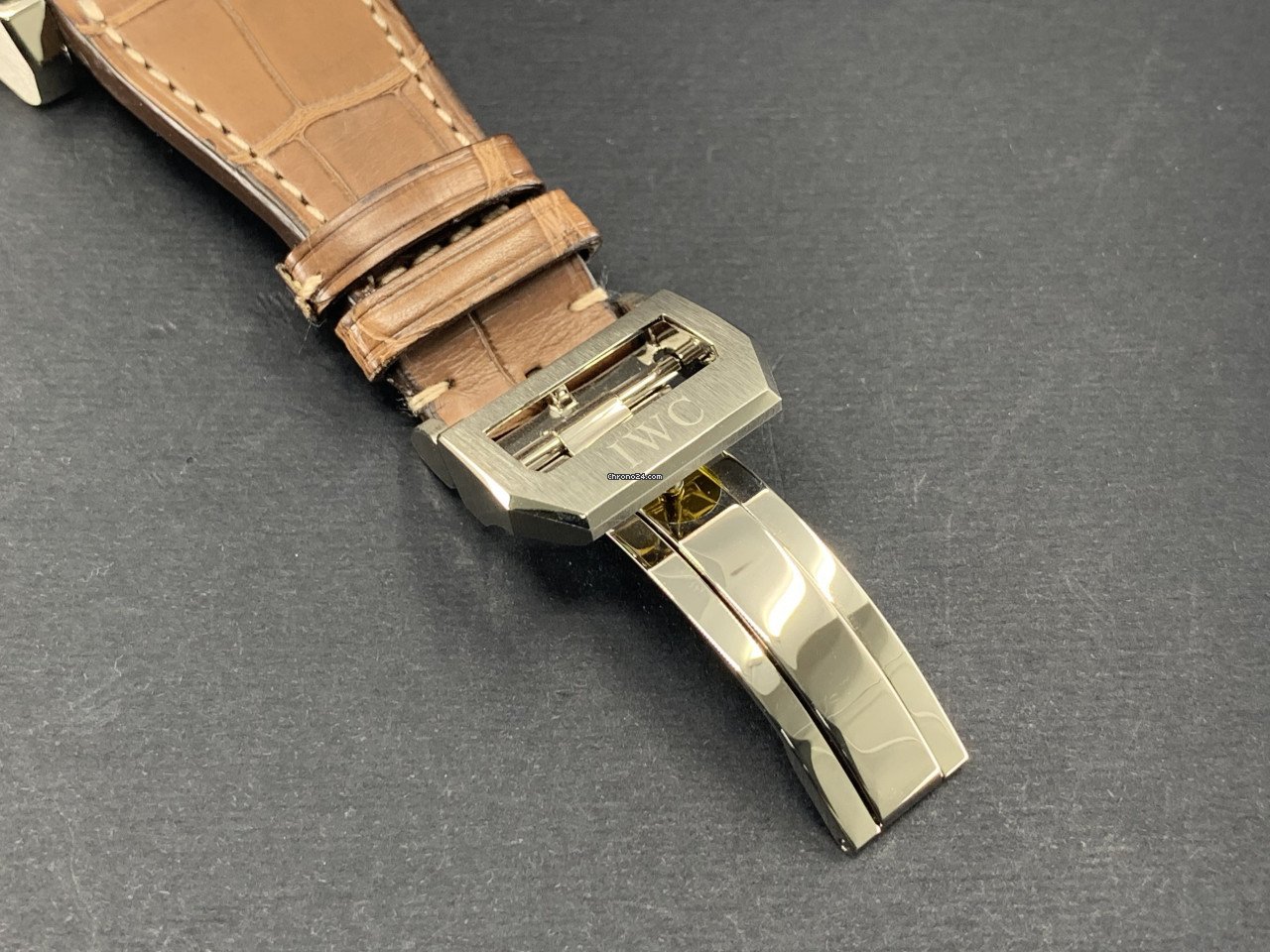 IWC Da Vinci Chronograph Automatic White gold IW376417 Replica 7