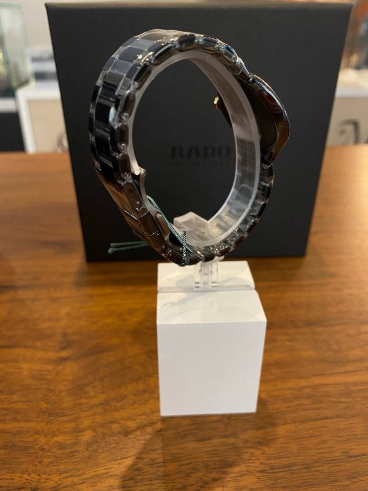 IMG_9081 Rado True Thinline Womens watch Quartz Ceramic R27742152 Replica 7