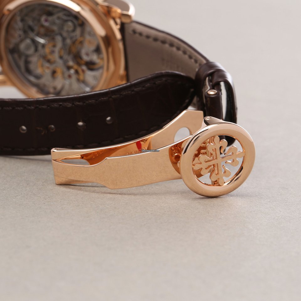 IMG_9081 Patek Philippe Perpetual Calendar Chronograph Mens watch Unisex Manual winding Rose gold 5204R-001 Replica 7