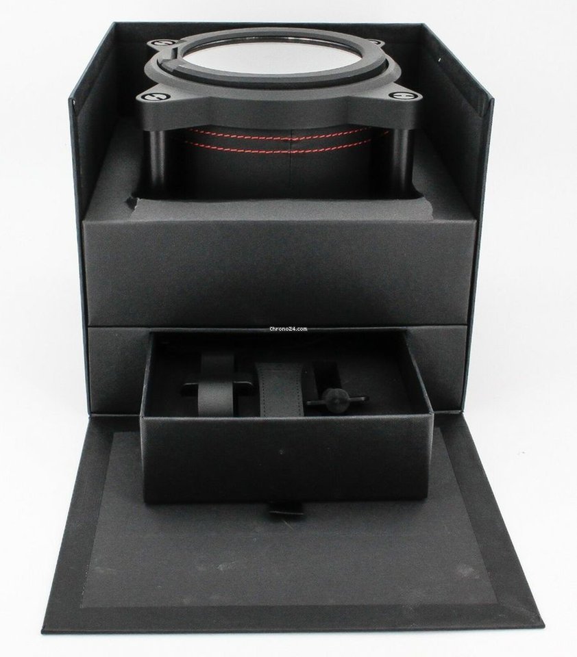 IMG_9081 Hublot Big Bang Ferrari Mens watch Unisex Automatic Carbon 402.Q0.0113.WR Replica 7