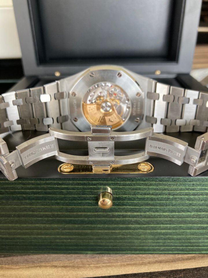IMG_9081 Audemars Piguet Royal Oak Selfwinding Mens watch Unisex Automatic Steel 15400ST.OO.1220ST.02 Replica 7