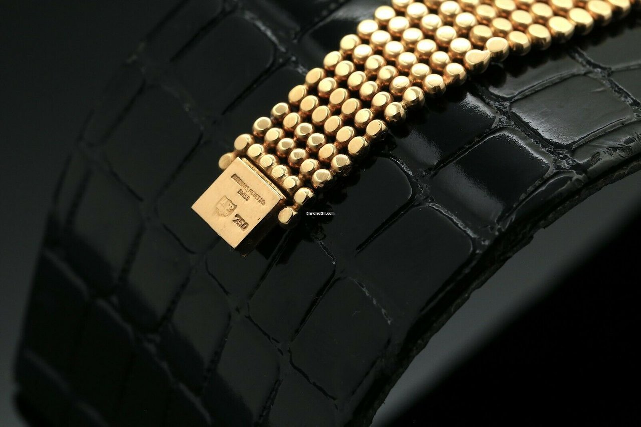 Audemars Piguet Womens watch Quartz Yellow gold 40990 Replica 7