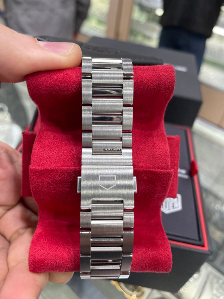TAG Heuer Carrera Porsche Chronograph Special Edition Mens watch Unisex Automatic Steel CBN2A1F.BA0643 Replica 7