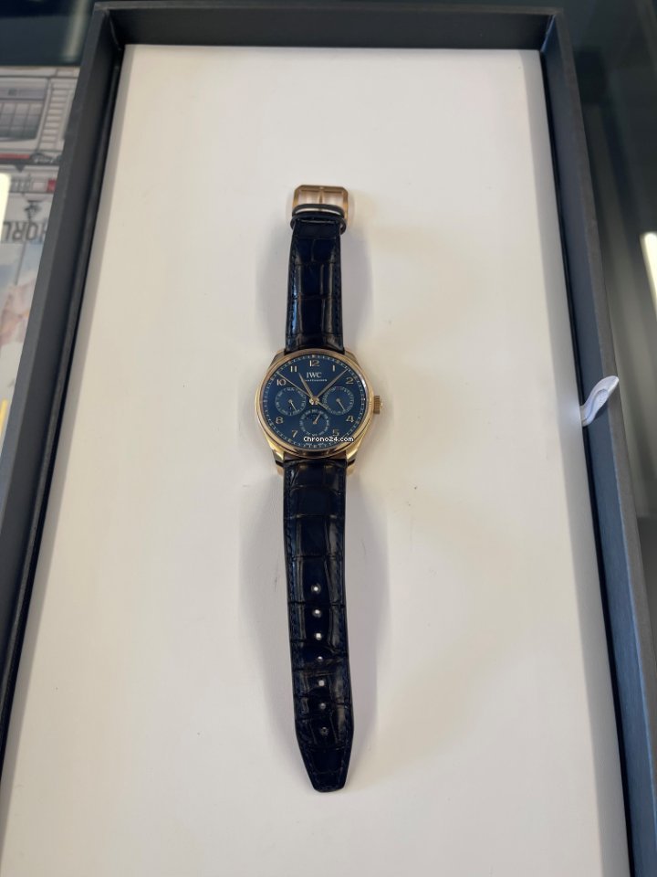 IWC Portuguese Perpetual Calendar Mens watch Unisex Automatic Rose gold IW344205 Replica 7
