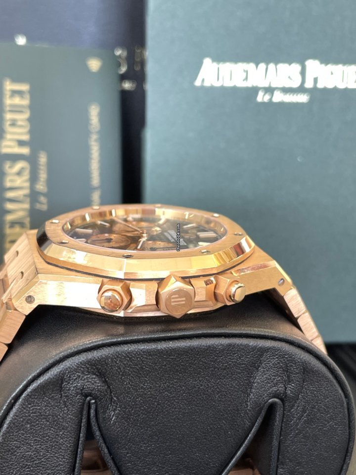Audemars Piguet Royal Oak Chronograph Mens watch Unisex Automatic Rose gold 26331OR.OO.1220OR.02 Replica 7