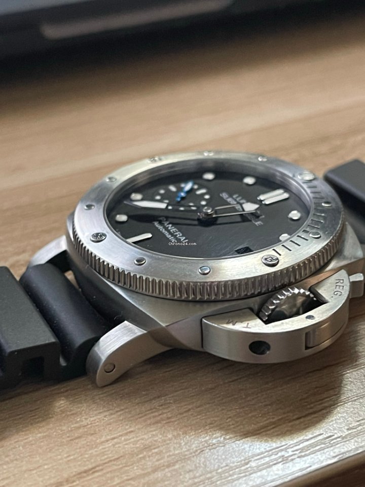 IMG_9081 Panerai Luminor Submersible 1950 3 Days Automatic Mens watch Unisex Automatic Steel PAM 00682 Replica 7