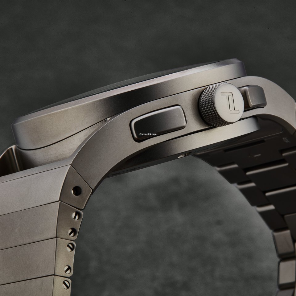 IMG_9081 Porsche Design 1919 Mens watch Unisex Automatic Titanium 6020.1.01.003.01.2 Replica 7