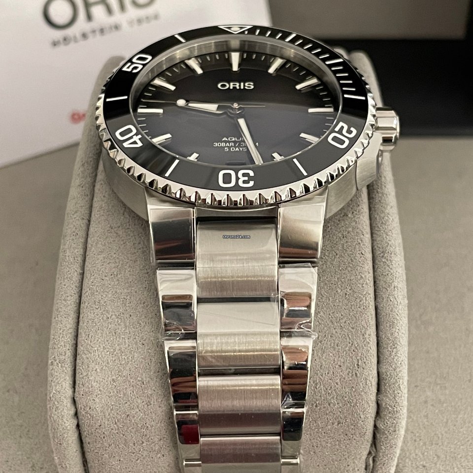 Oris Aquis Date Mens watch Unisex Automatic Steel 01 400 7769 4154 07 8 22 09PEB Replica 7