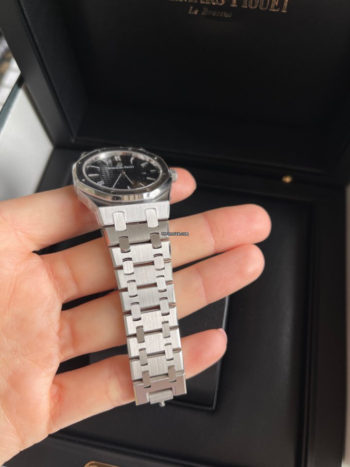 IMG_9081 Audemars Piguet Royal Oak Lady Womens watch Quartz Steel 67650ST.OO.1261ST.01 Replica 7