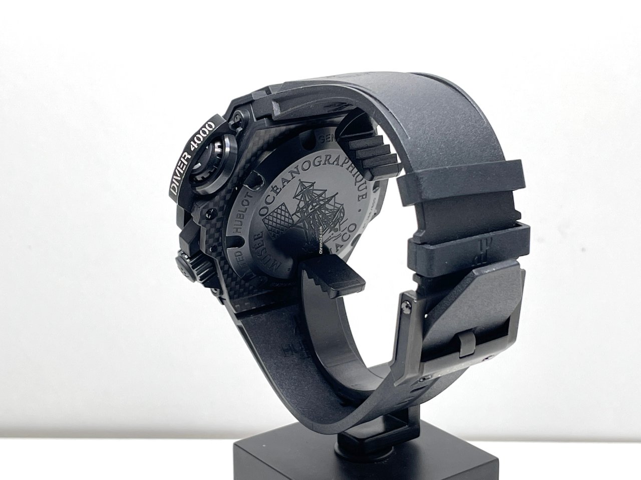 IMG_9081 Hublot King Power Automatic Carbon 731.QX.1140.RX Replica 7