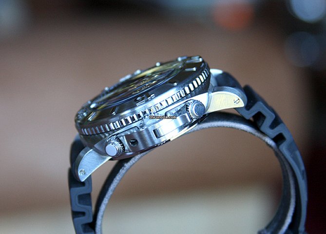 IMG_9081 Panerai Special Editions Automatic PAM 187 Replica 7