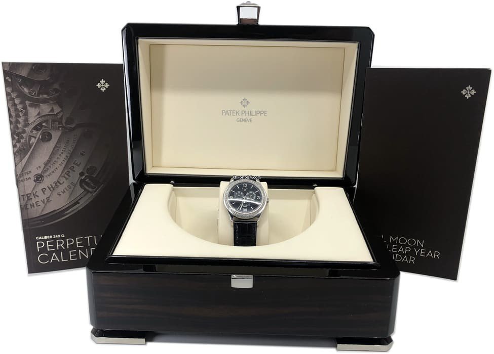 Patek Philippe Annual Calendar Mens watch Unisex Automatic White gold 5147G Replica 7