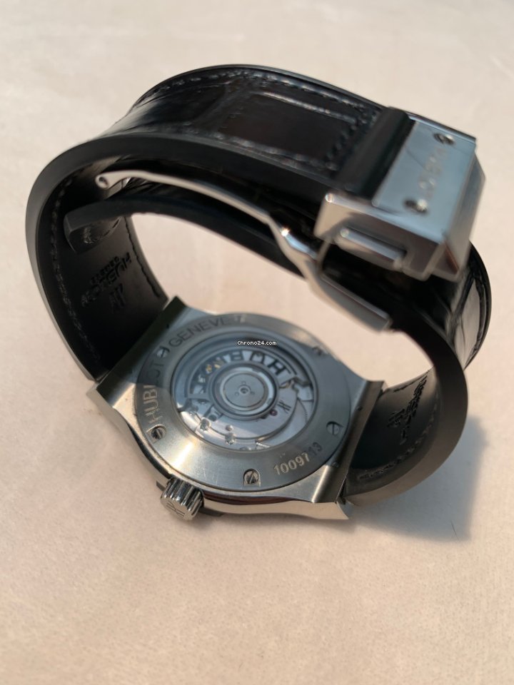 IMG_9081 Hublot Classic Fusion 45, 42, 38, 33 mm Mens watch Unisex Automatic Titanium 542.NX.2610.LR Replica 7