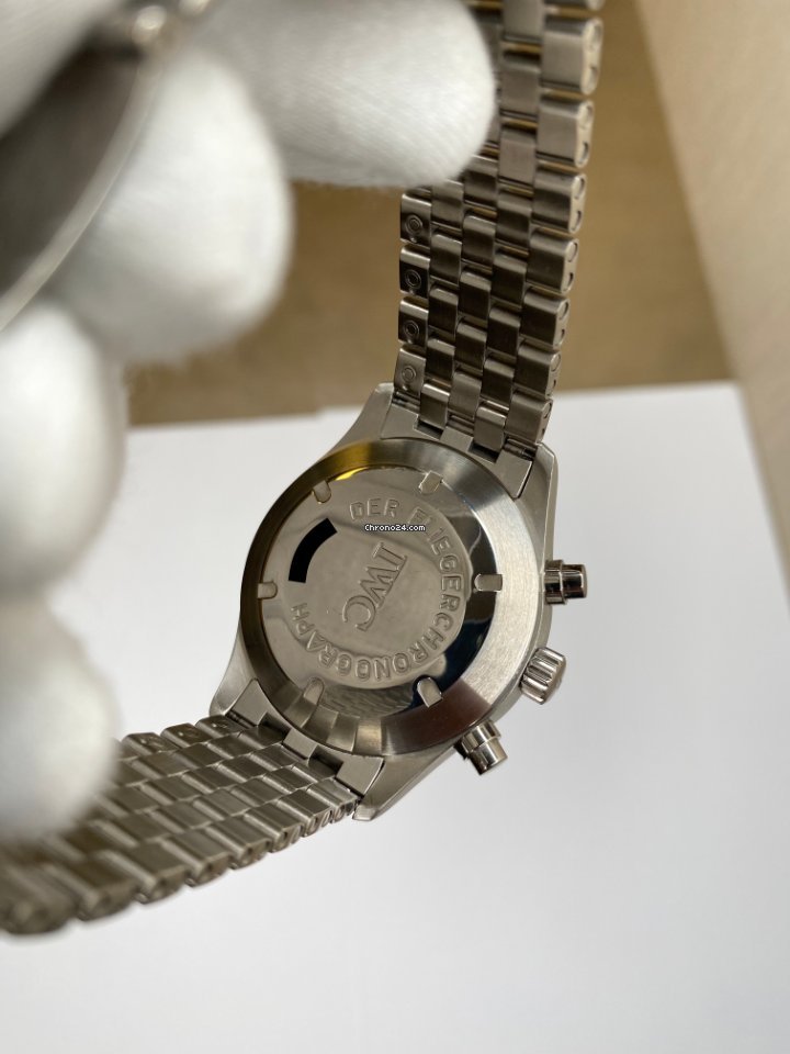IMG_9081 IWC Pilot Spitfire Chronograph Automatic Steel IW370613 Replica 7