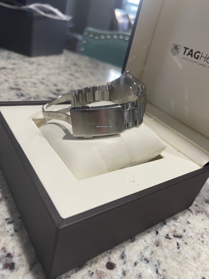 IMG_9081 TAG Heuer Aquaracer 300M Mens watch Unisex Quartz Steel WAY1111.BA0928 Replica 7