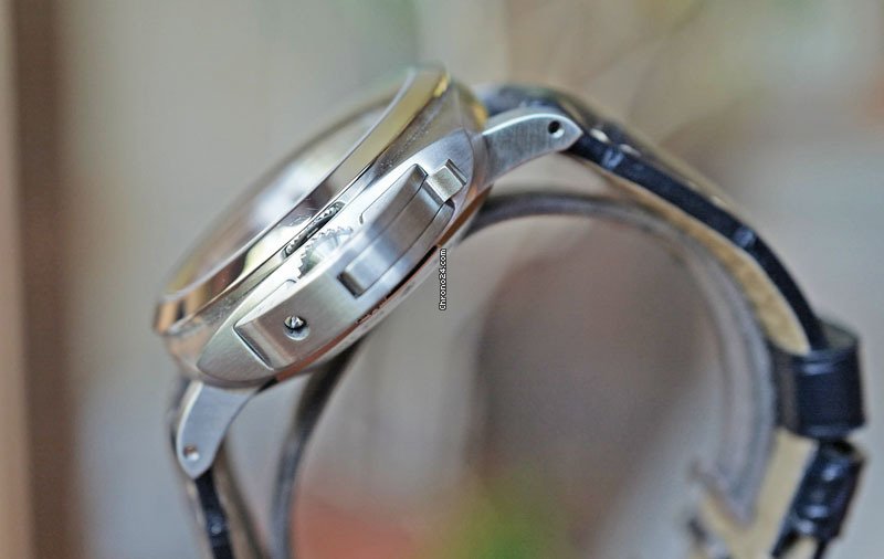 Panerai Luminor 1950 10 Days GMT Manual winding Steel PAM 986 Replica 7