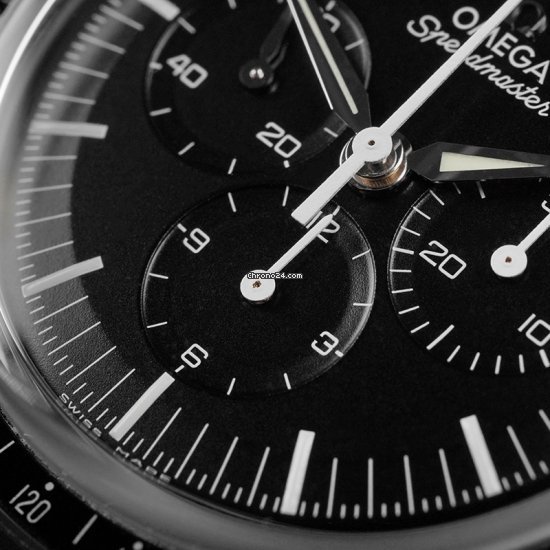 IMG_9081 Omega Speedmaster Professional Moonwatch Mens watch Unisex Steel 311.32.40.30.01.001 Replica 7