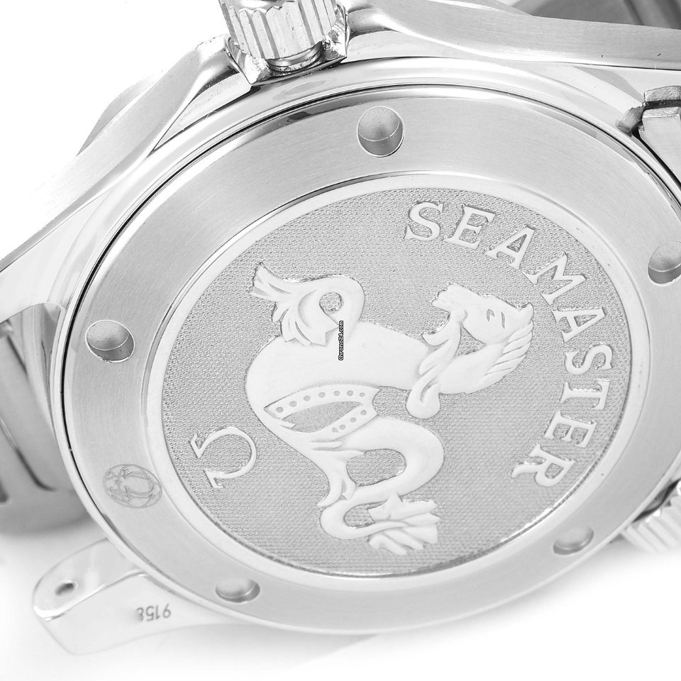 Omega Seamaster Diver 300 M Mens watch Unisex Quartz Steel 212.30.36.61.01.001 Replica 7