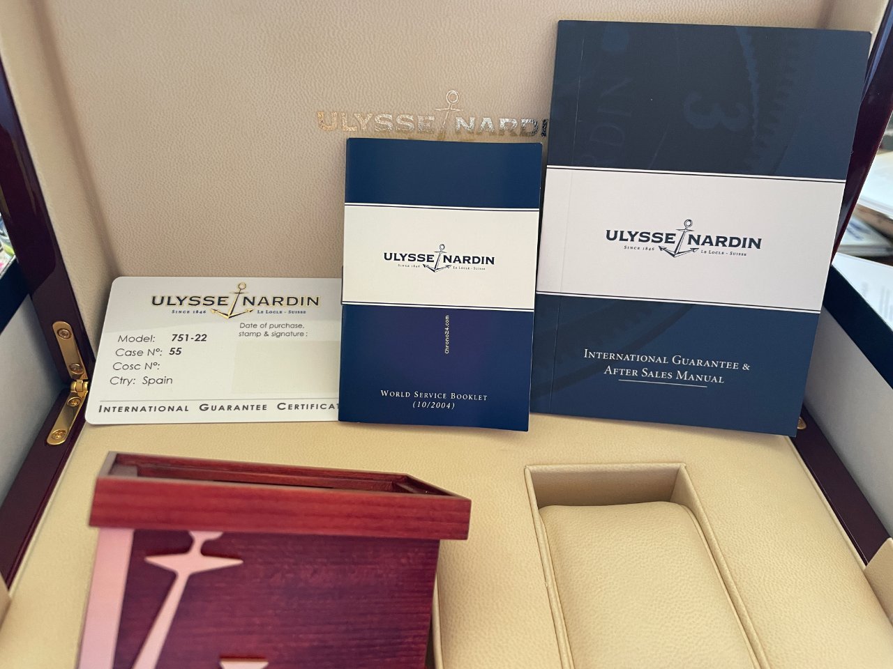 Ulysse Nardin Hourstriker Mens watch Unisex Automatic Yellow gold 751-22 Replica 7