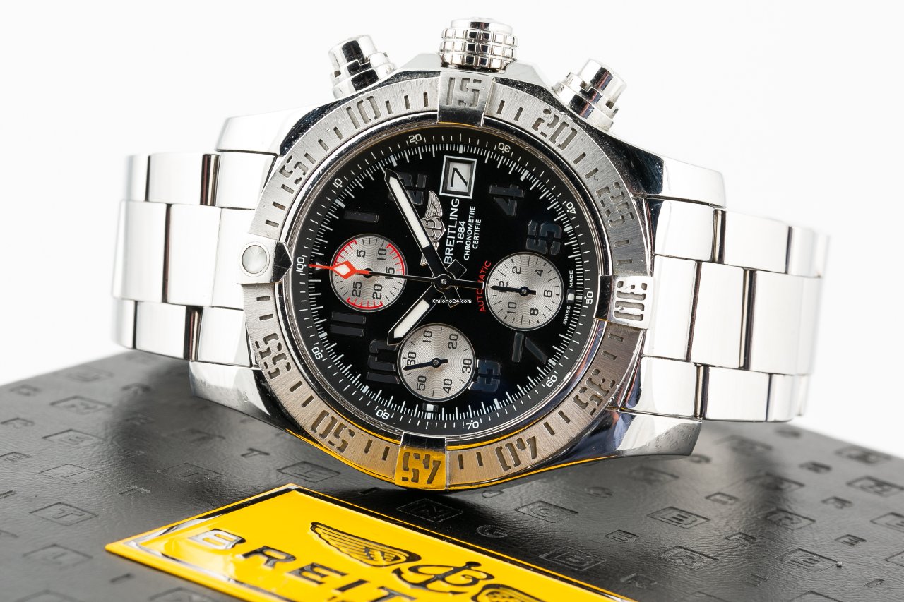 IMG_9081 Breitling Avenger II Mens watch Unisex Automatic Steel A1338111 Replica 7