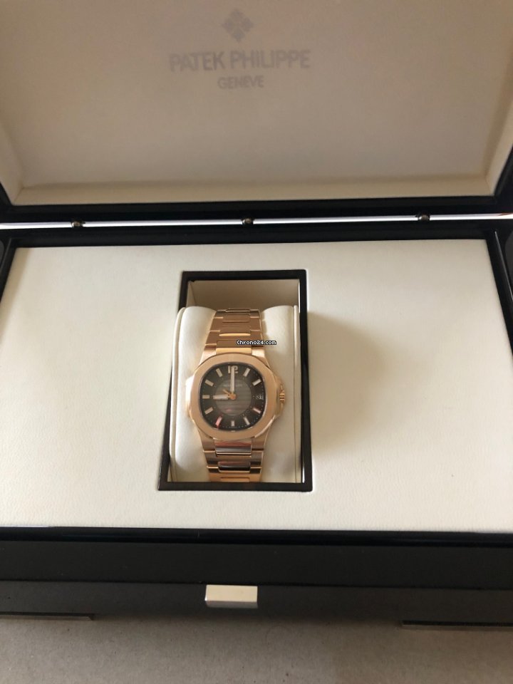 IMG_9081 Patek Philippe Nautilus Womens watch Quartz Rose gold 7011 1R-010 Replica 7