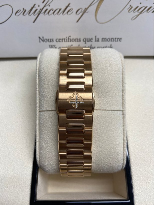 Patek Philippe Nautilus Womens watch Automatic Rose gold 7118 1200R-001 Replica 7