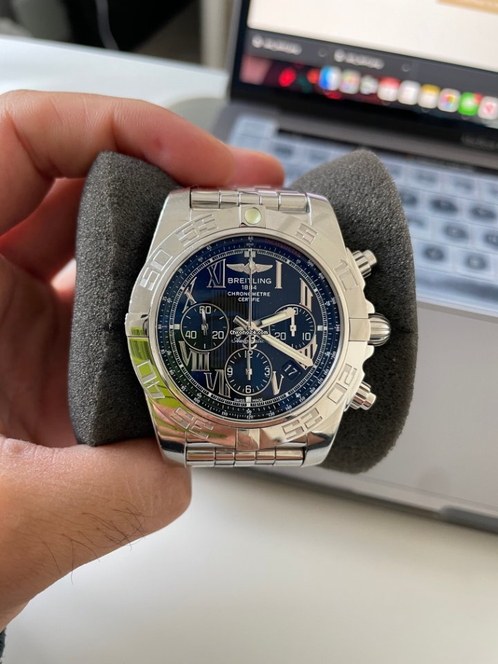 IMG_9081 Breitling Chronomat 44 Mens watch Unisex Automatic Steel AB0110121B2A1 Replica 7