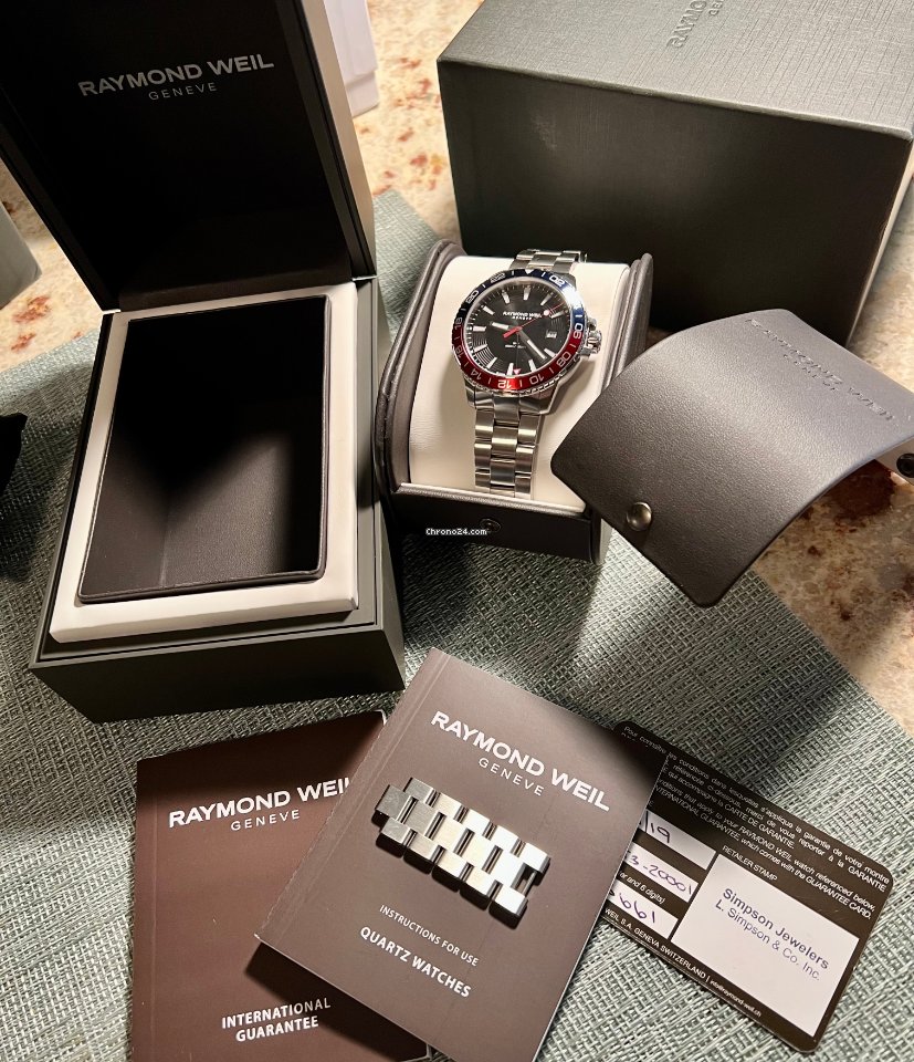 IMG_9081 Raymond Weil Tango Mens watch Unisex Quartz Steel 8280-ST3-20001 Replica 7
