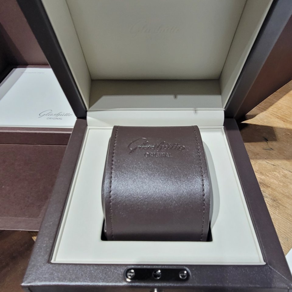 IMG_9081 Glashutte Original PanoReserve Mens watch Unisex Manual winding Steel 1-65-01-23-12-04 Replica 7