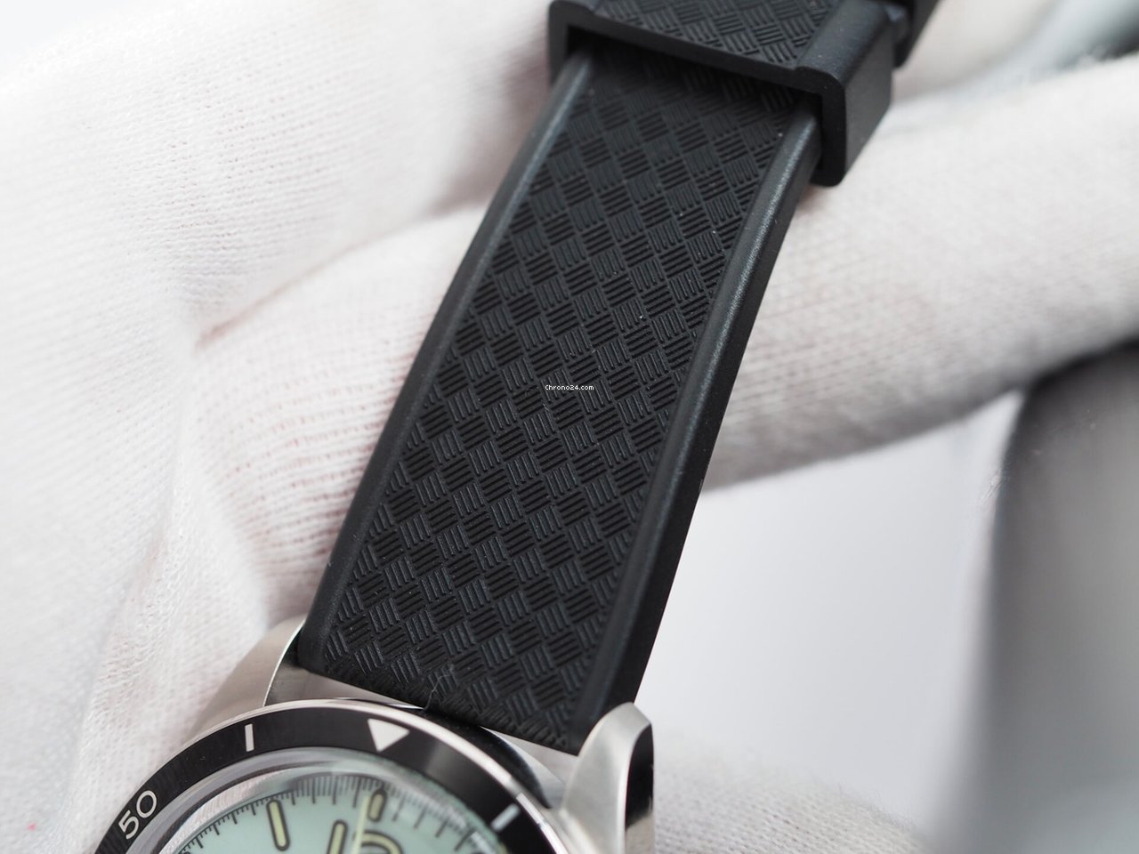 IMG_9081 Bell & Ross BR V2 Automatic Steel BR V2 94 Replica 7