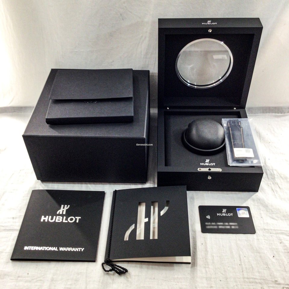 IMG_9081 Hublot Classic Fusion Mens watch Unisex Automatic Bronze 513.BZ.7080.LR.SDQ19 Replica 7