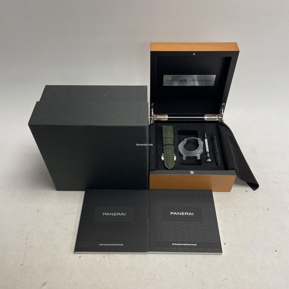 IMG_9081 Panerai Luminor Marina 1950 3 Days Mens watch Unisex Automatic Titanium PAM00693 Replica 7
