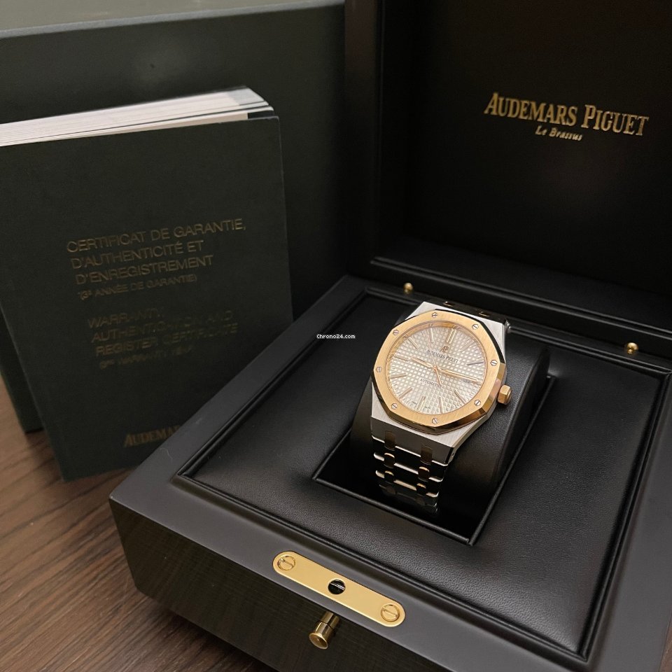 IMG_9081 Audemars Piguet Royal Oak Selfwinding Mens watch Unisex Automatic Gold Steel 15400SR.OO.1220SR.01 Replica 7
