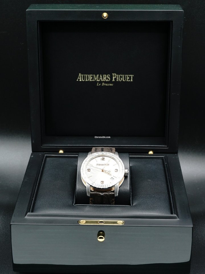 IMG_9081 Audemars Piguet Code 11.59 Mens watch Unisex Automatic Rose gold 11.59 15210CR.OO.A009CR.01 Replica 7