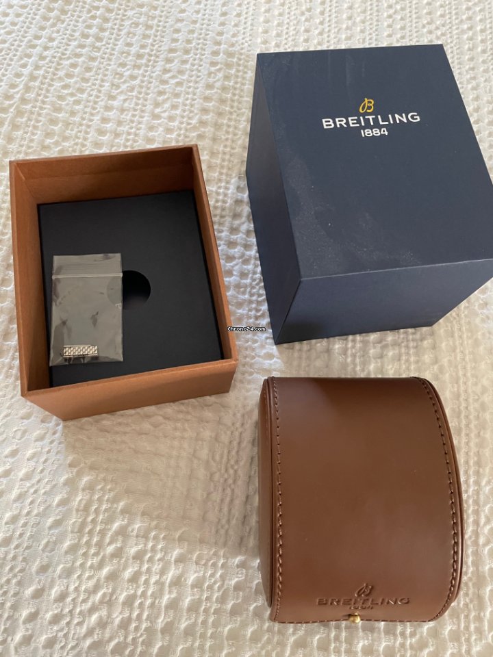 IMG_9081 Breitling Superocean Heritage Mens watch Unisex Automatic Gold Steel UB2030121B1A1 Replica 7