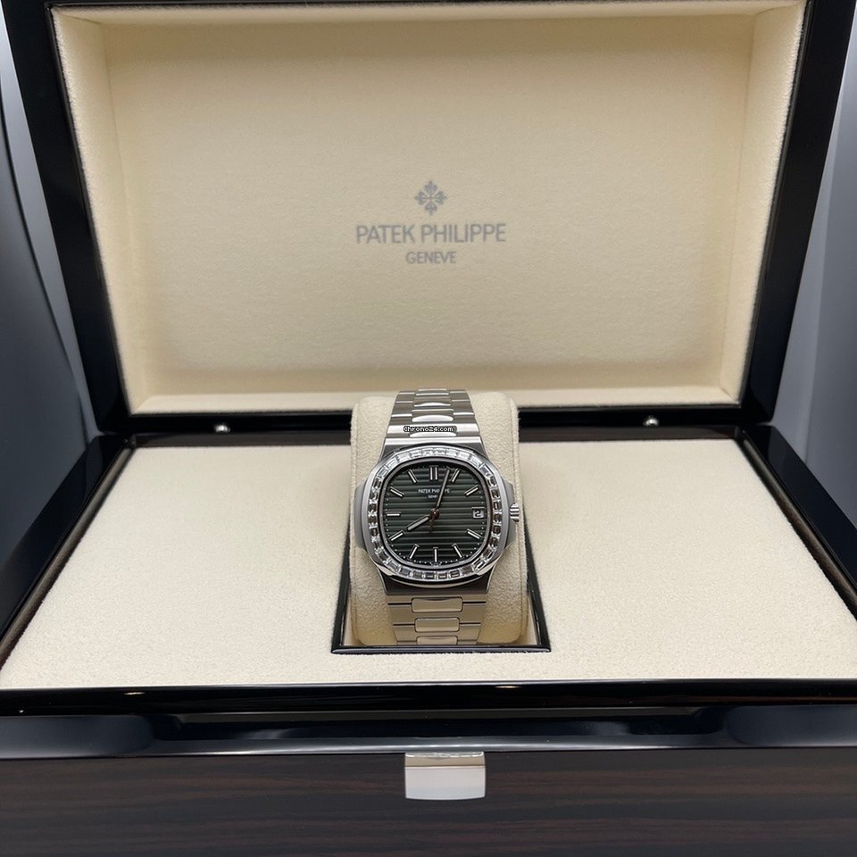 Patek Philippe Nautilus Mens watch Unisex Automatic Steel 5711 1300A-001 Replica 7