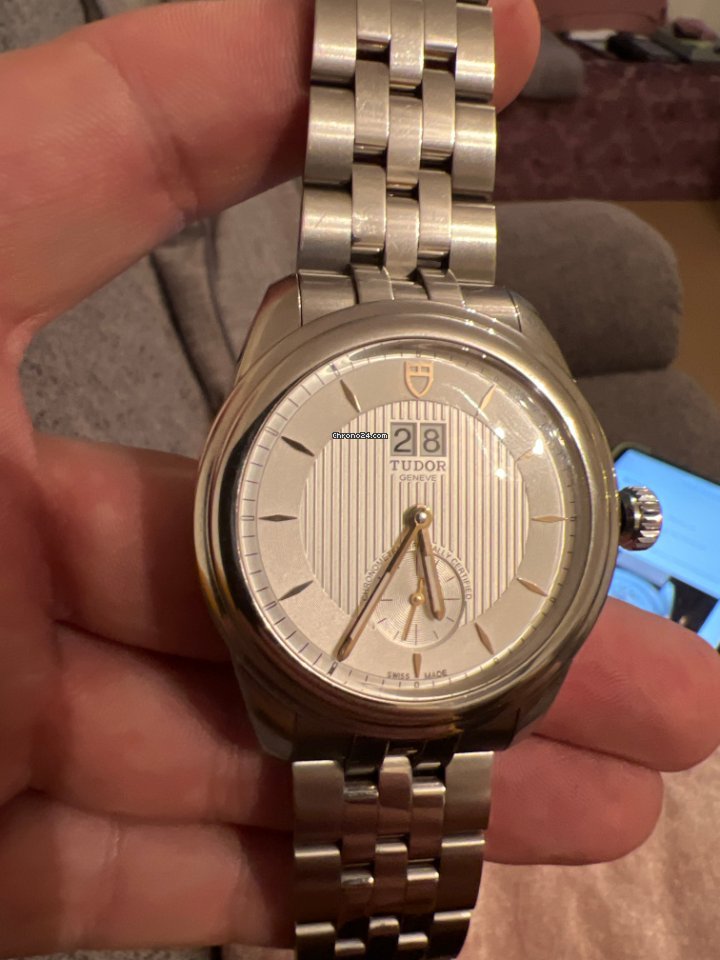 IMG_9081 Tudor Glamour Double Date Mens watch Unisex Automatic Steel 57100-0002 Replica 7