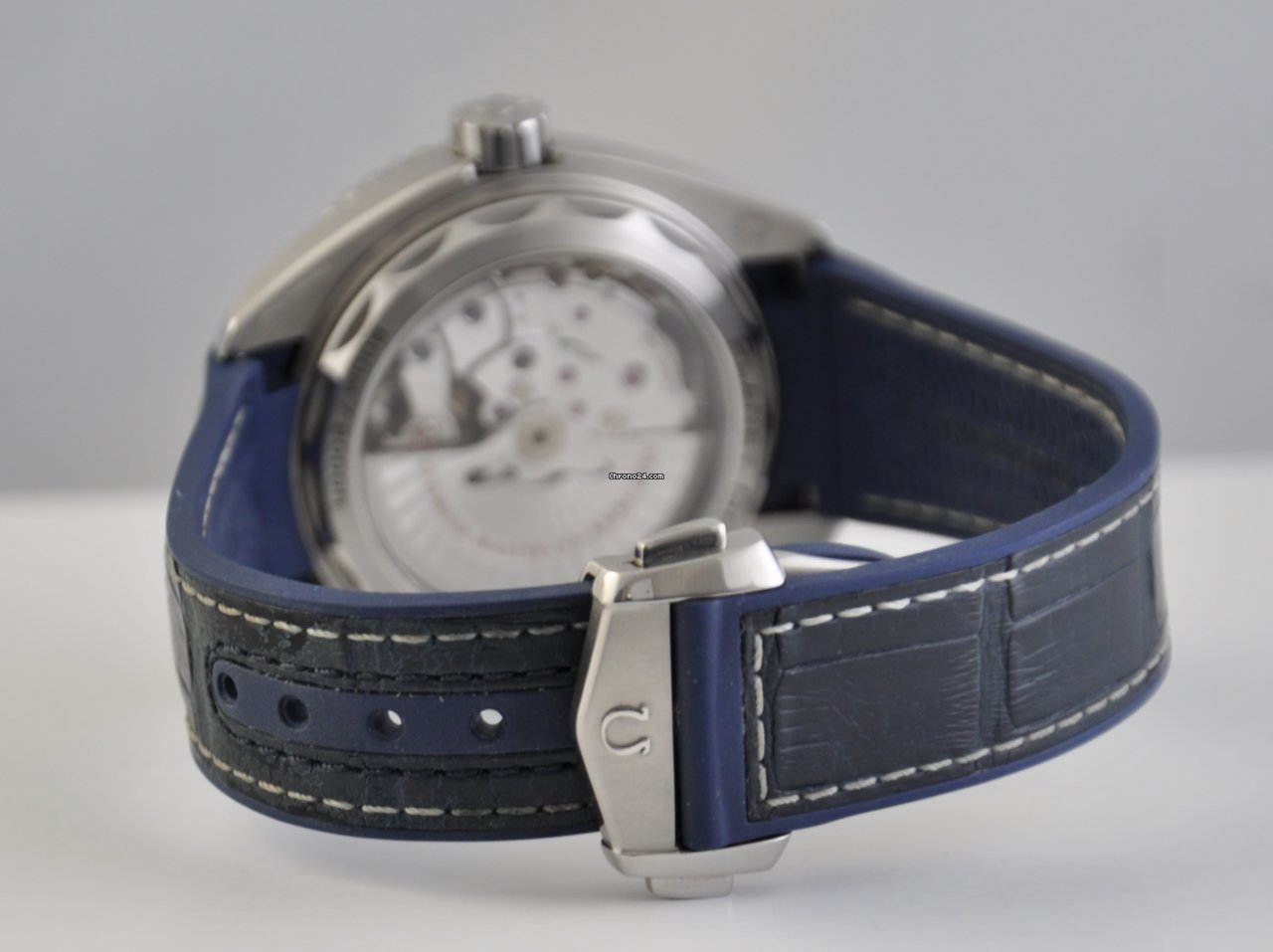 Omega Seamaster Planet Ocean Mens watch Unisex Automatic Steel 215.33.44.21.03.001 Replica 7