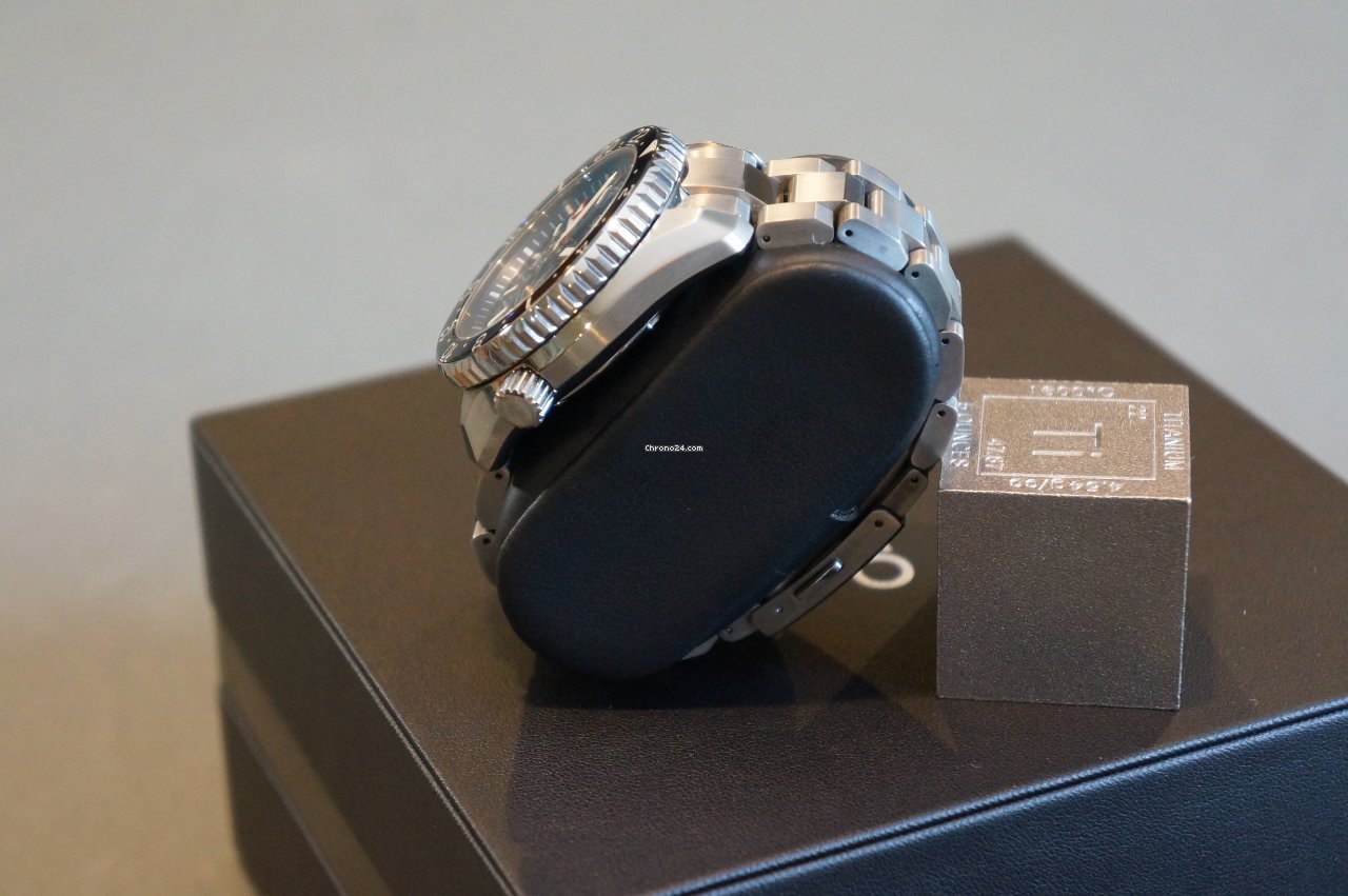IMG_9081 Seiko Prospex Mens watch Unisex Automatic Titanium SNR033J1 Replica 7