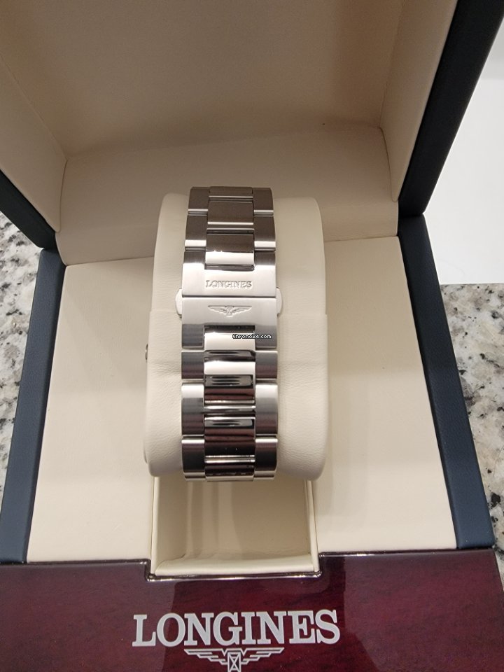 IMG_9081 Longines Conquest Mens watch Unisex Quartz Steel L3.759.4.96.6 Replica 7