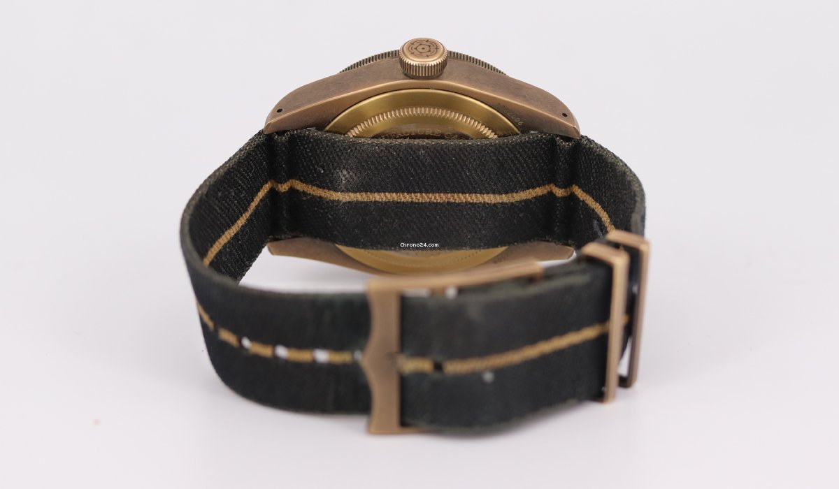 Tudor Black Bay Bronze Automatic Bronze 79250BA-0002 Replica 7