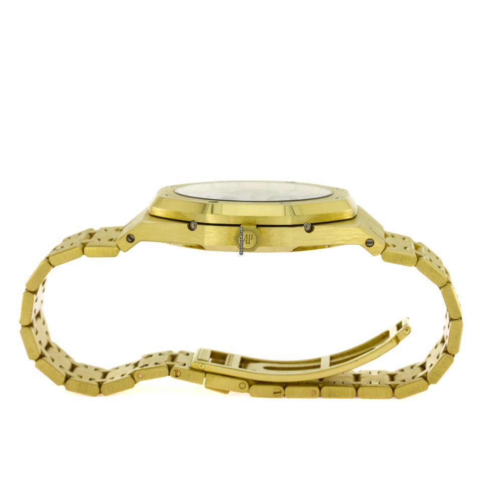 IMG_9081 Audemars Piguet Royal Oak Perpetual Calendar Mens watch Unisex Automatic Yellow gold 25820BA.OO.0944BA.02 Replica 7