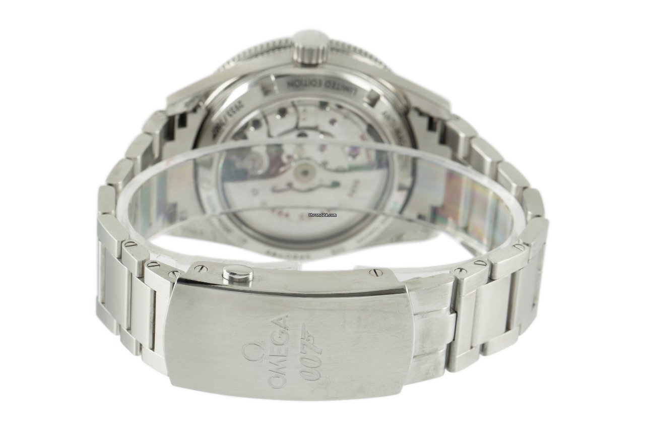 IMG_9081 Omega Seamaster 300 Mens watch Unisex Automatic Steel 233.32.41.21.01.001 Replica 7