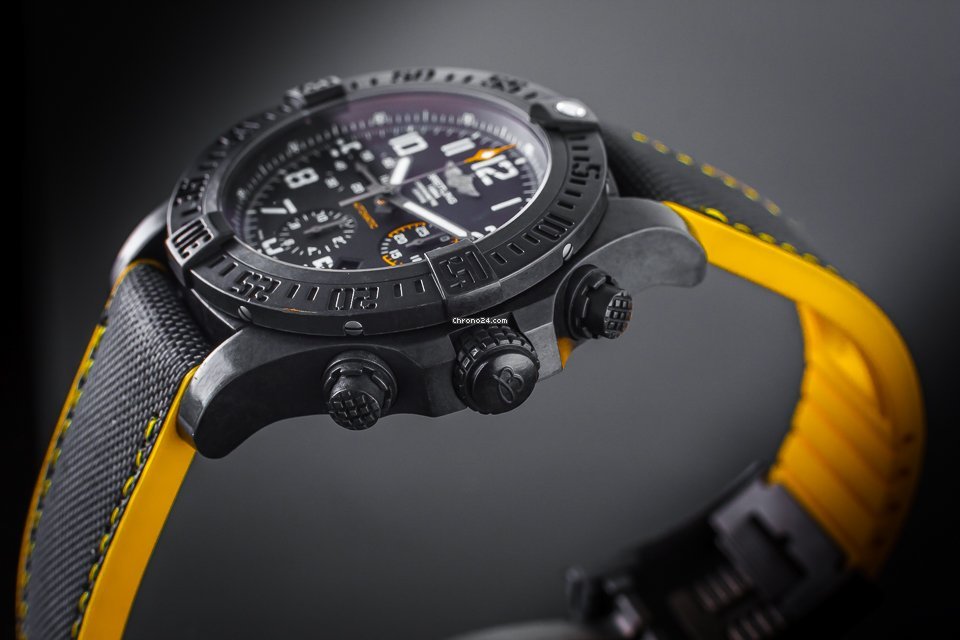 IMG_9081 Breitling Avenger Hurricane Mens watch Unisex Automatic XB0180 Replica 7