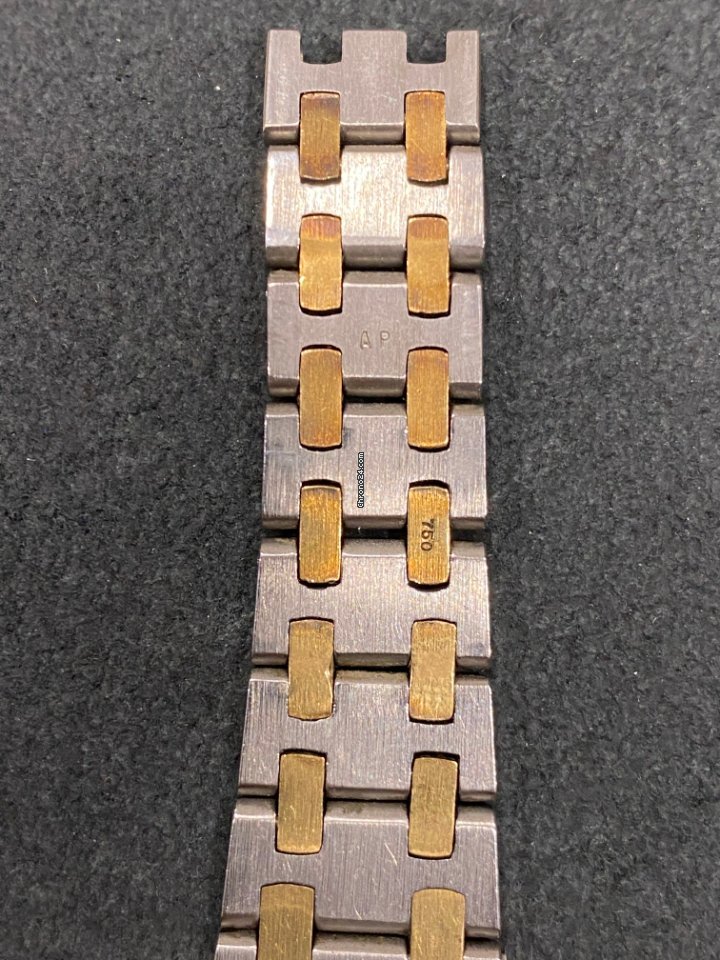 IMG_9081 Audemars Piguet Royal Oak Mens watch Unisex Quartz Gold Steel 6009 Replica 7