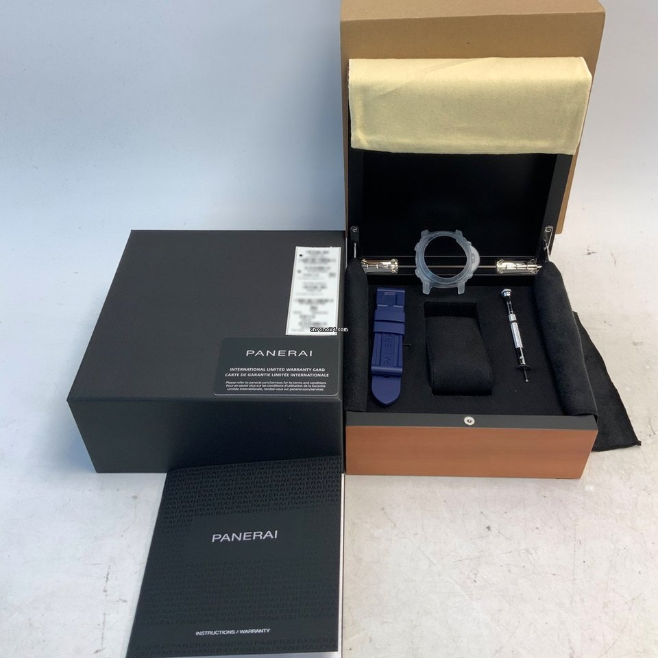IMG_9081 Panerai Luminor 1950 8 Days Chrono Monopulsante GMT Mens watch Unisex Automatic Ceramic PAM01135 Replica 7