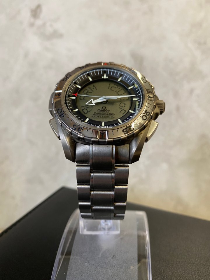 Omega Speedmaster Mens watch Unisex Quartz Titanium 3290.50 Replica 7