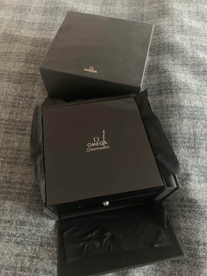 Omega Seamaster Mens watch Unisex Automatic 511.13.40.20.03.001 Replica 7
