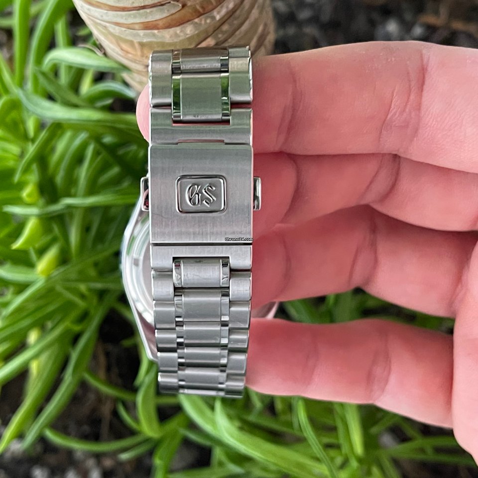 IMG_9081 Seiko Grand Seiko Mens watch Unisex Quartz Steel SBGP001 Replica 7