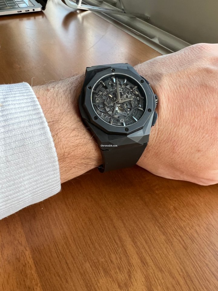 Hublot Classic Fusion Mens watch Unisex Automatic Ceramic 525.CI.0119.RX.ORL18 Replica 7